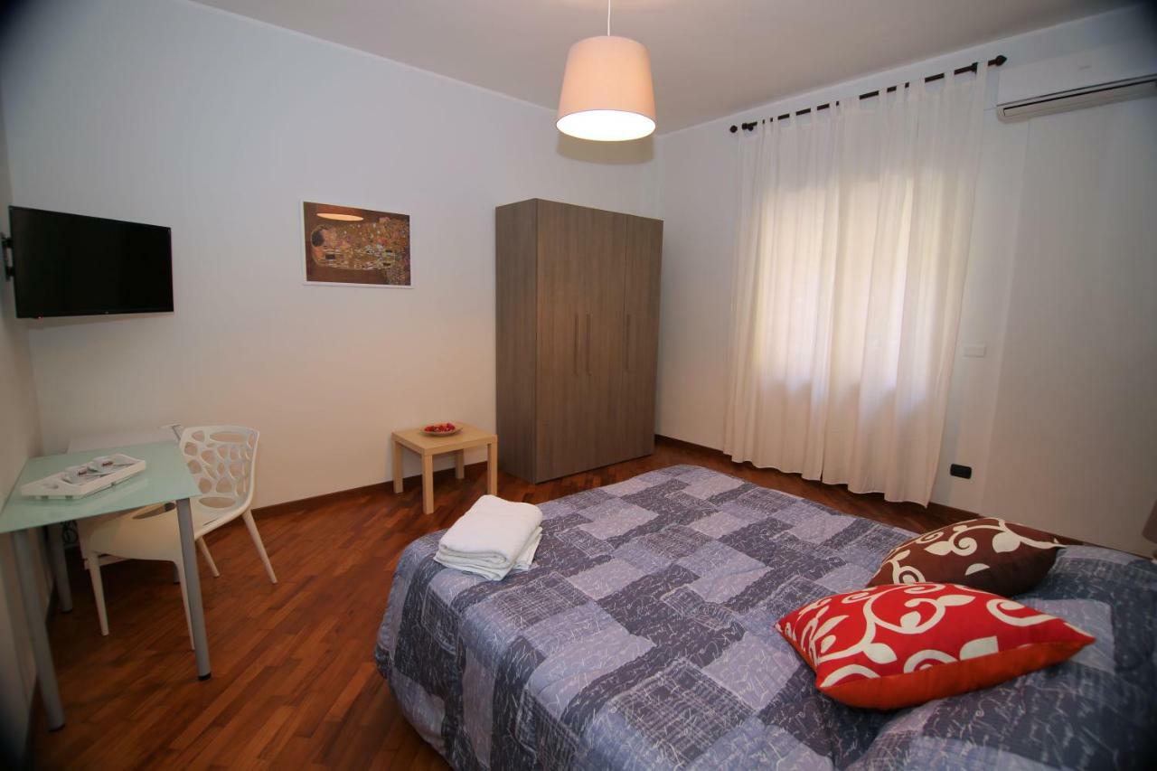 Casa Vittoria Bed & Breakfast Napoli Dış mekan fotoğraf